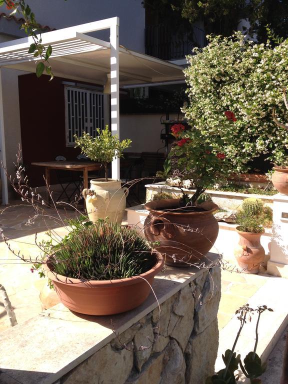 Il Giardino Dei Limoni Bed and Breakfast Aci Castello Εξωτερικό φωτογραφία