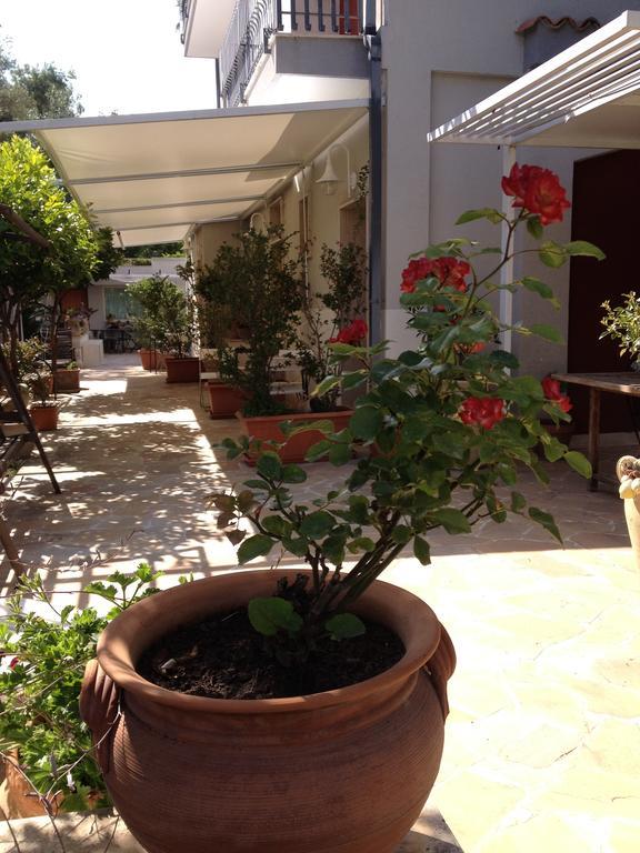 Il Giardino Dei Limoni Bed and Breakfast Aci Castello Εξωτερικό φωτογραφία